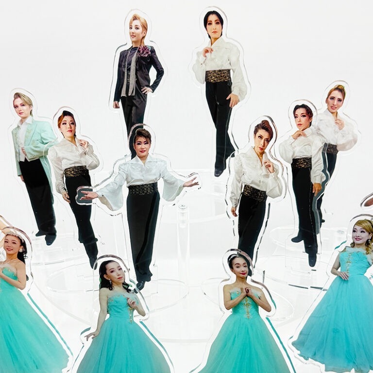 推し活グッズ　サンデーユニバース